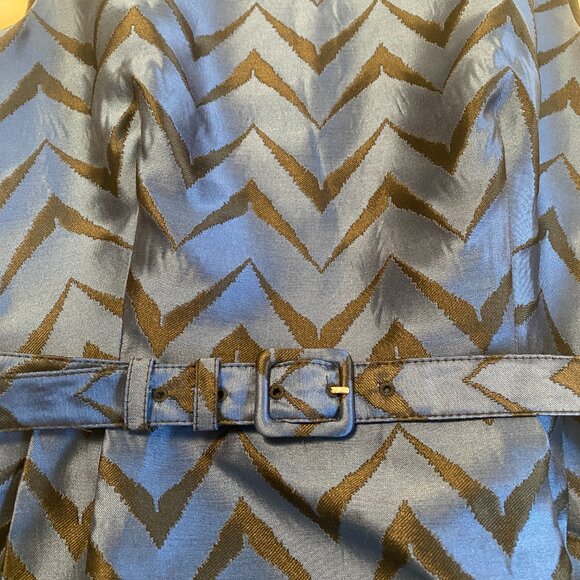 ANNE KLEIN belted chevron dress, metallic blue & black SZ 2 - Picture 5 of 11